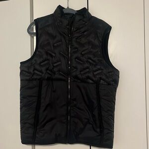 Size S men’s vest